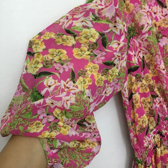 TAYLOR Floral 3/4 Sleeve V-Neck Button Ruffle Trim Smocked Mini Dress Small Sz 4 - Picture 5 of 8